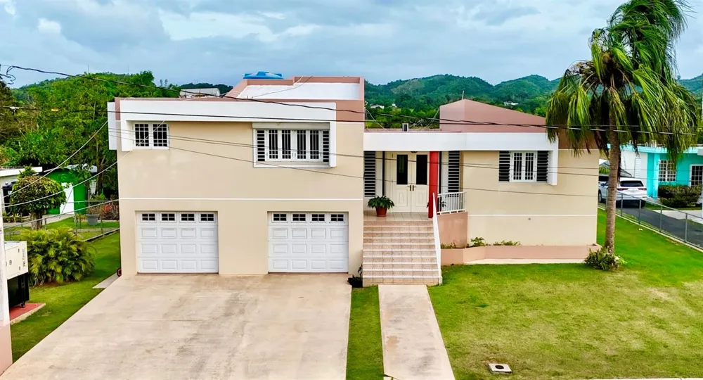 Urb. La Romana 216 CALLE FRANCHESCO Quebradillas, PR 00678