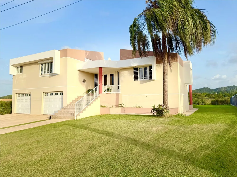 Urb. La Romana 216 CALLE FRANCHESCO Quebradillas, PR 00678