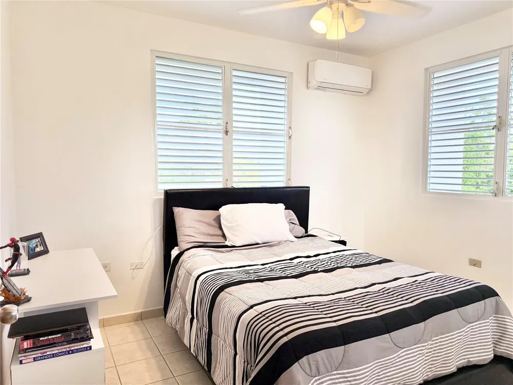 Urb. La Romana 216 CALLE FRANCHESCO Quebradillas, PR 00678