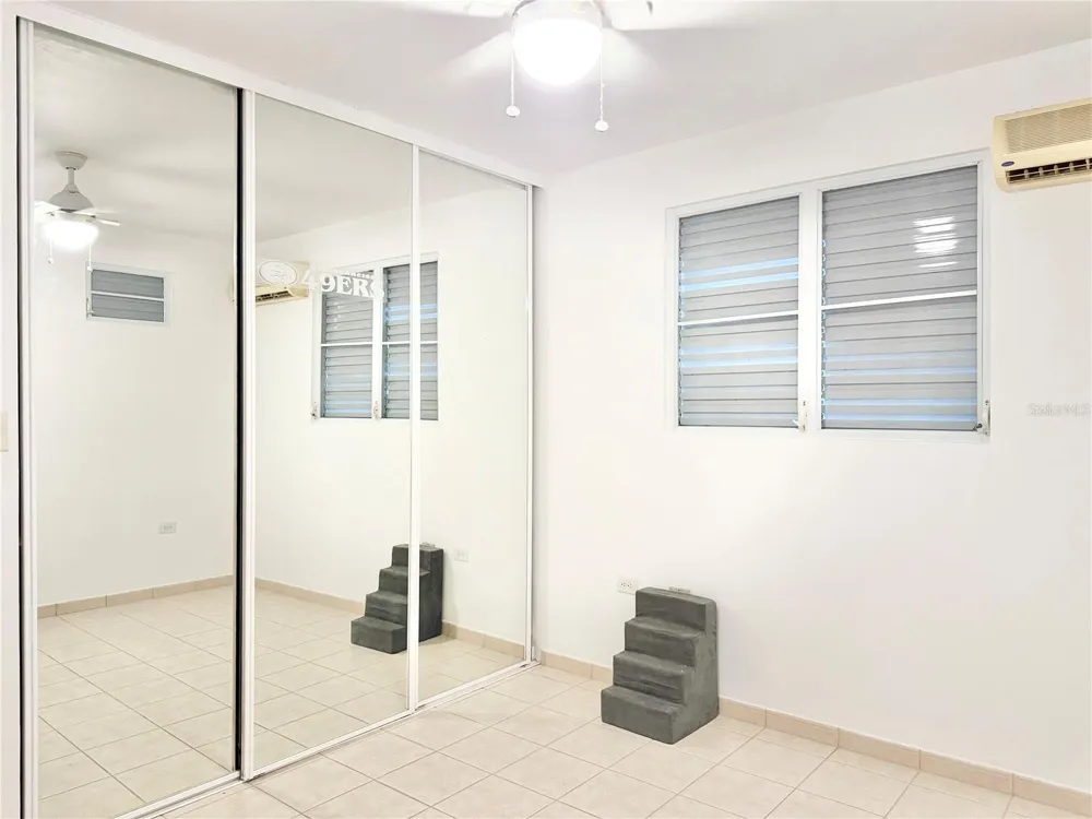 Urb. La Romana 216 CALLE FRANCHESCO Quebradillas, PR 00678
