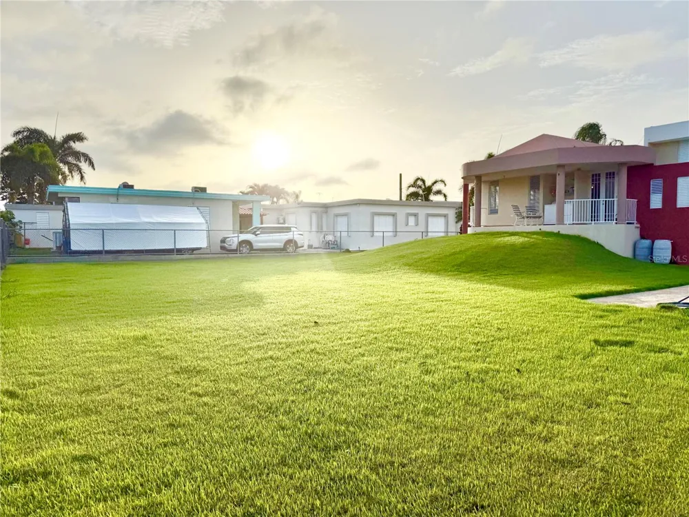 Urb. La Romana 216 CALLE FRANCHESCO Quebradillas, PR 00678