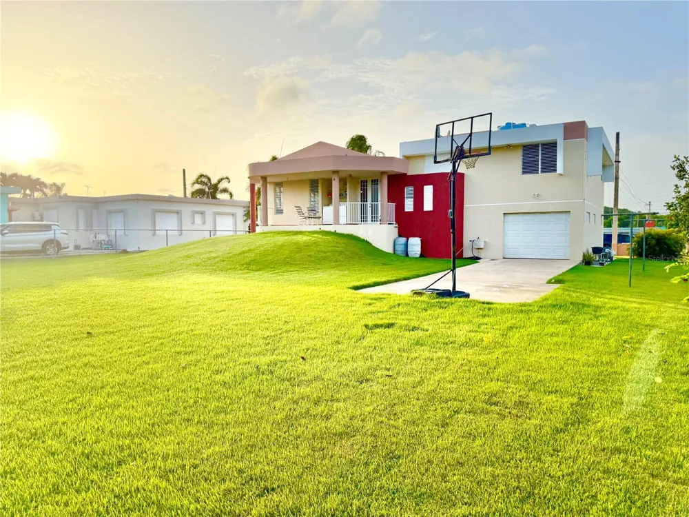 Urb. La Romana 216 CALLE FRANCHESCO Quebradillas, PR 00678