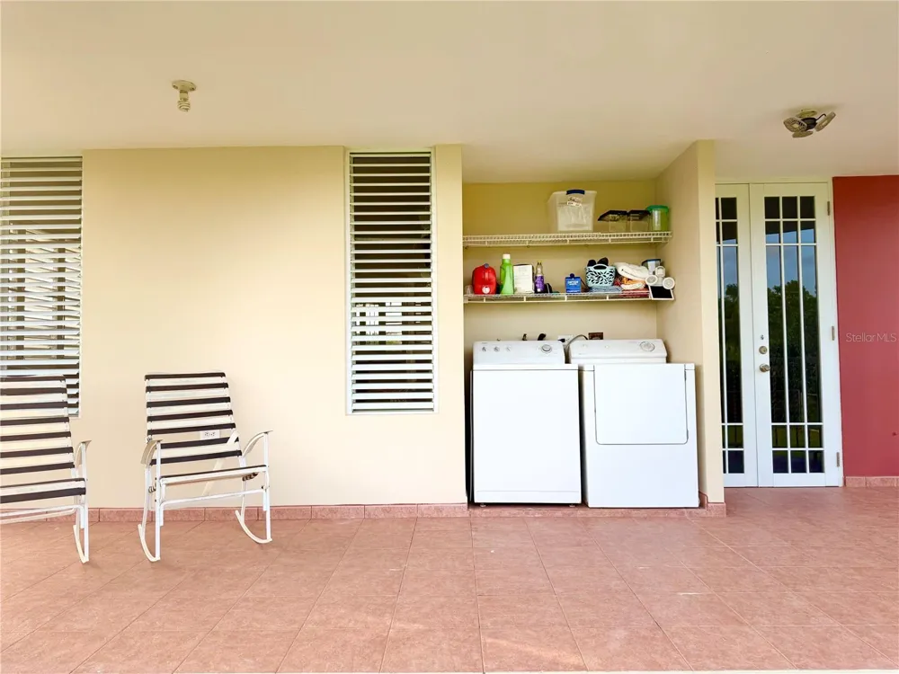 Urb. La Romana 216 CALLE FRANCHESCO Quebradillas, PR 00678