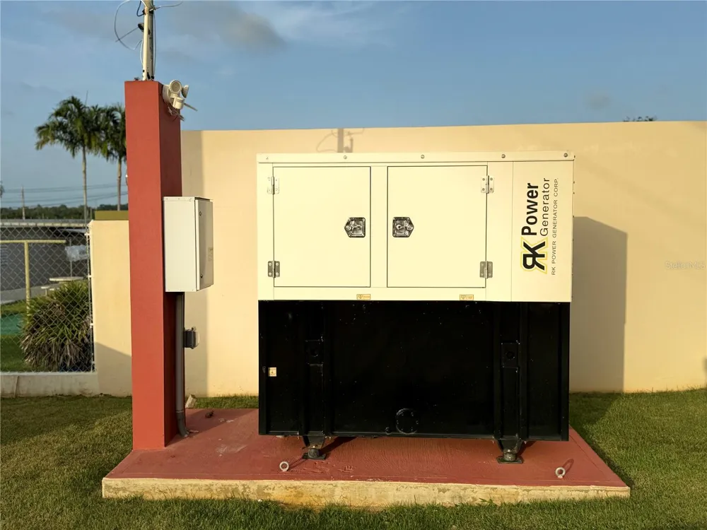 Urb. La Romana 216 CALLE FRANCHESCO Quebradillas, PR 00678
