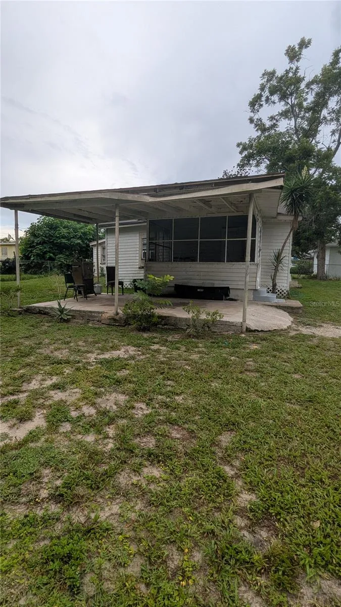 1102 W 13TH STREET Lakeland, FL 33805