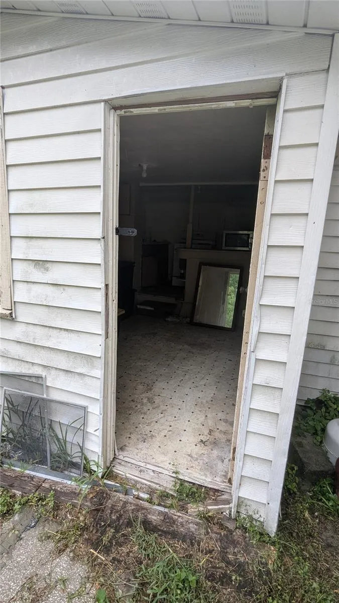 1102 W 13TH STREET Lakeland, FL 33805