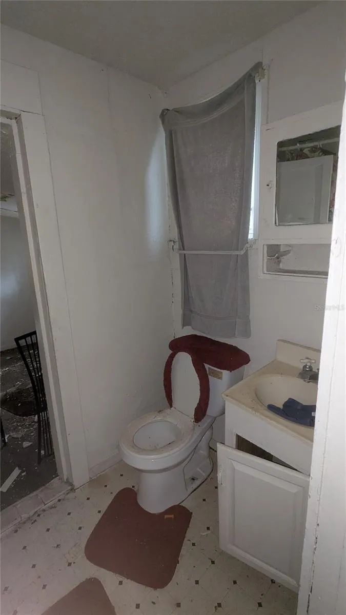 1102 W 13TH STREET Lakeland, FL 33805