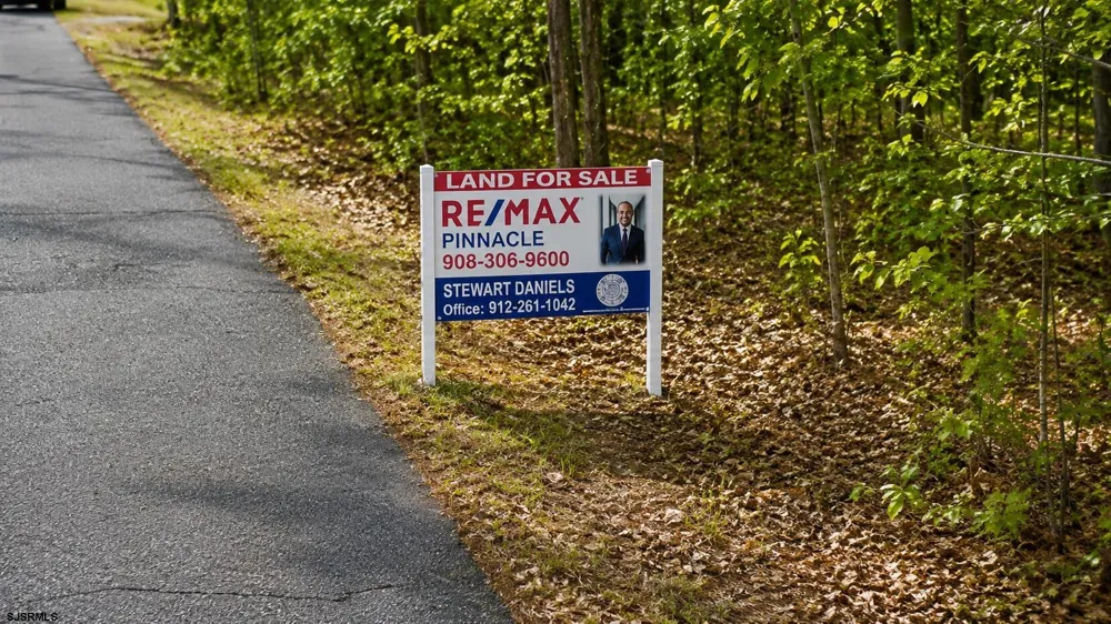 B:851/L:7 S Ash Ave Galloway Township, NJ 08205