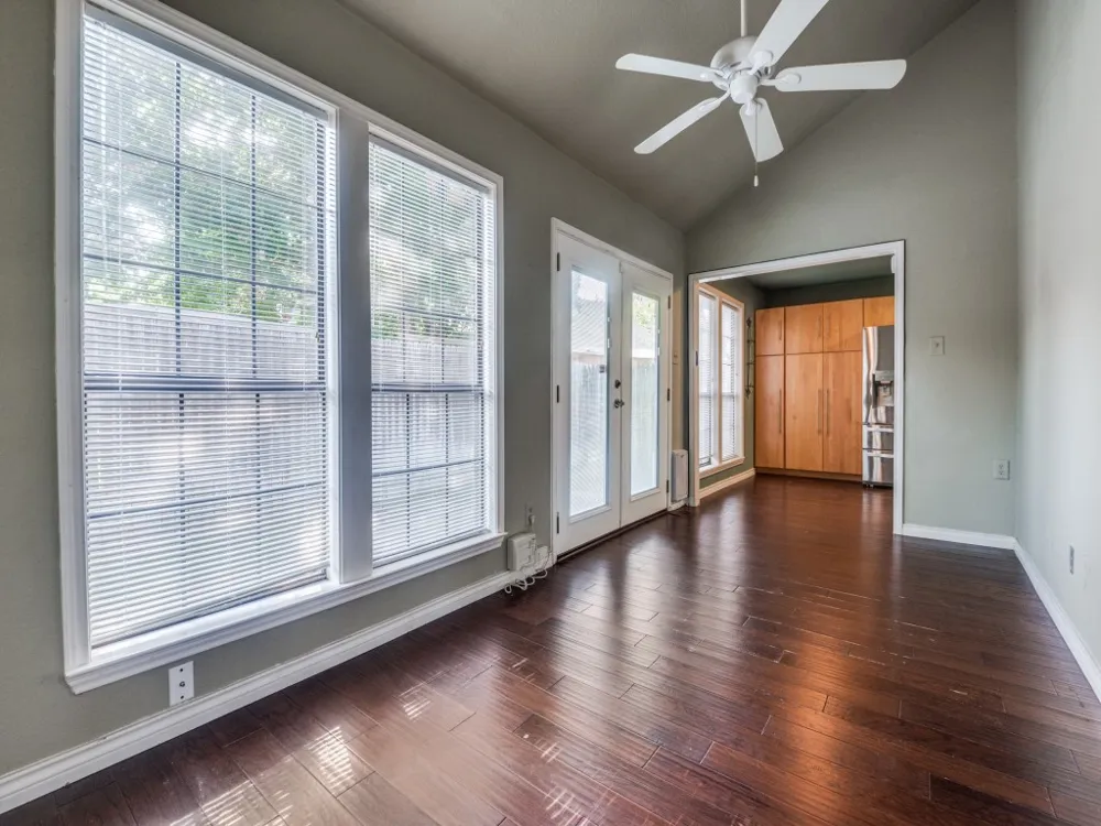 107 Brentwood Court Irving, TX 75061