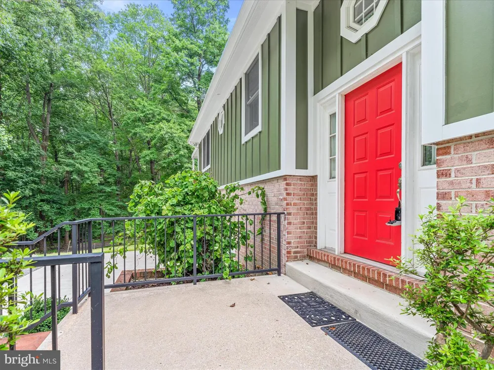 17101 OVERHILL ROAD Derwood, MD 20855