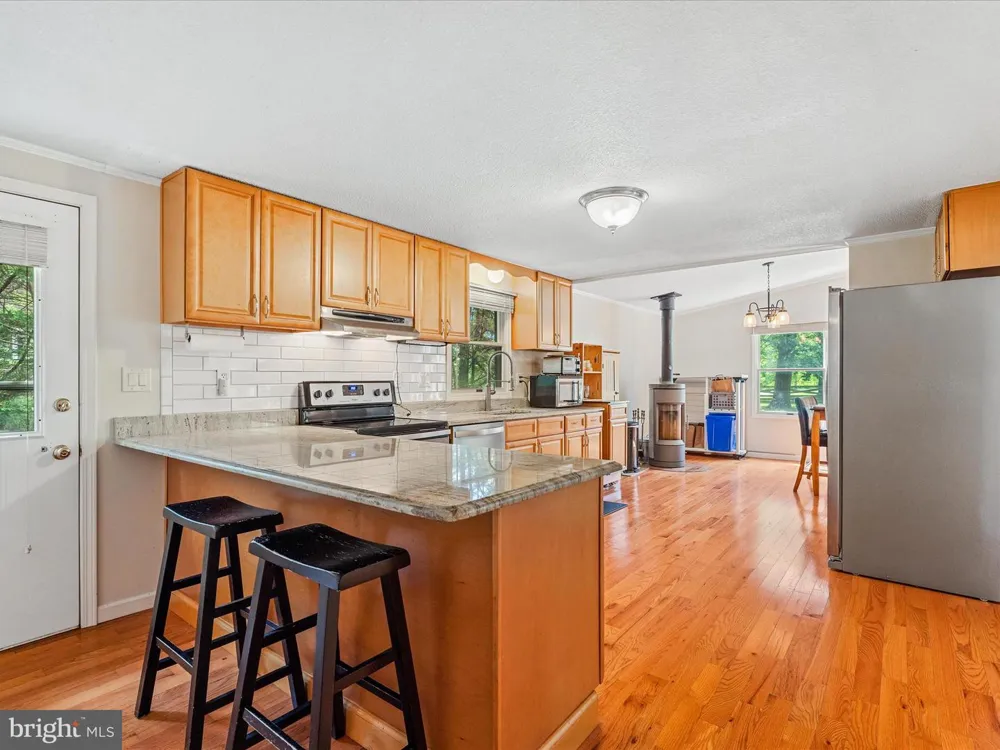17101 OVERHILL ROAD Derwood, MD 20855