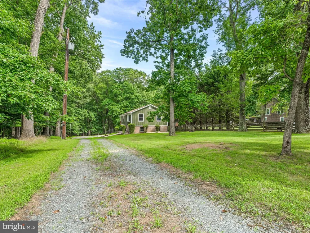 17101 OVERHILL ROAD Derwood, MD 20855