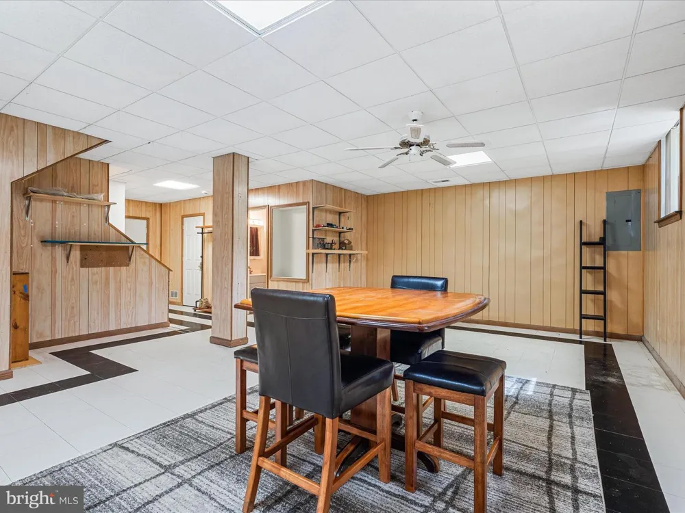 17101 OVERHILL ROAD Derwood, MD 20855