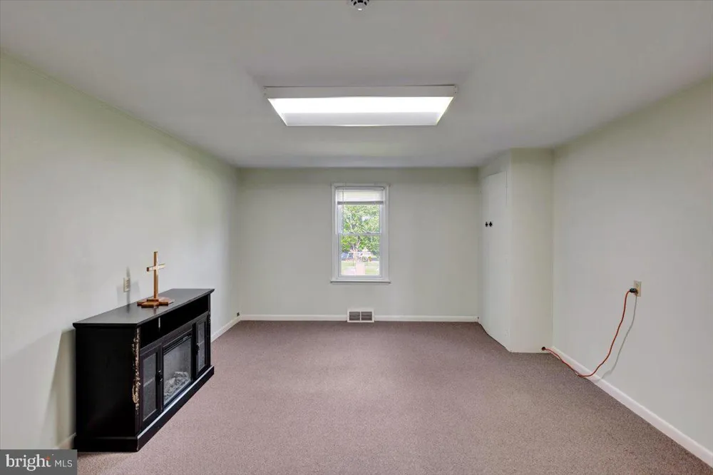 2900 MARSTON ROAD New Windsor, MD 21776