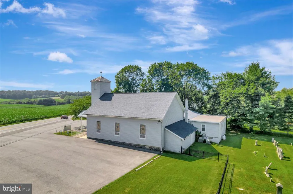 2900 MARSTON ROAD New Windsor, MD 21776