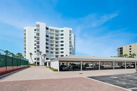 1050 LONGBOAT CLUB ROAD #702