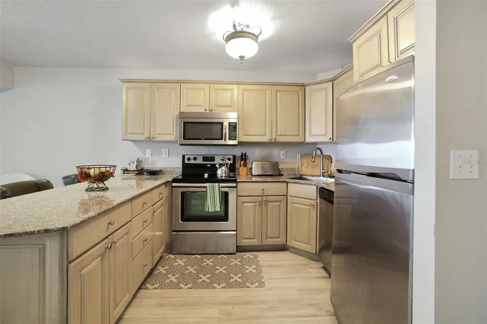 1050 LONGBOAT CLUB ROAD #702 Longboat Key, FL 34228