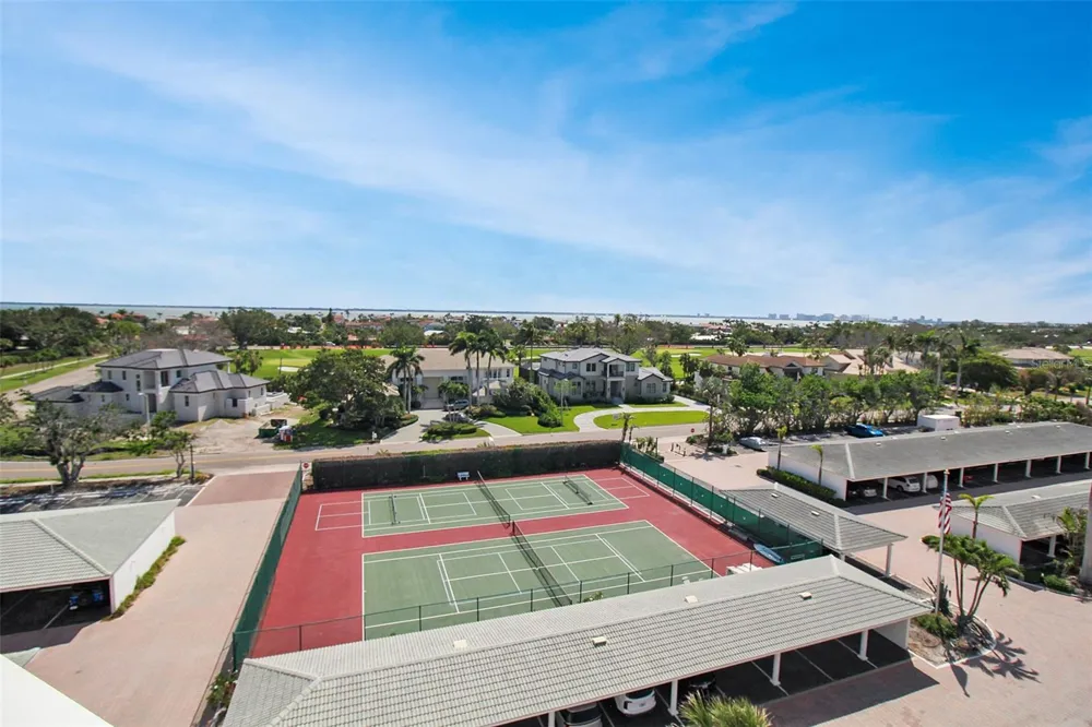 1050 LONGBOAT CLUB ROAD #702 Longboat Key, FL 34228