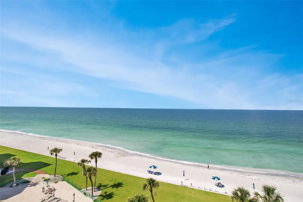 1050 LONGBOAT CLUB ROAD #702 Longboat Key, FL 34228
