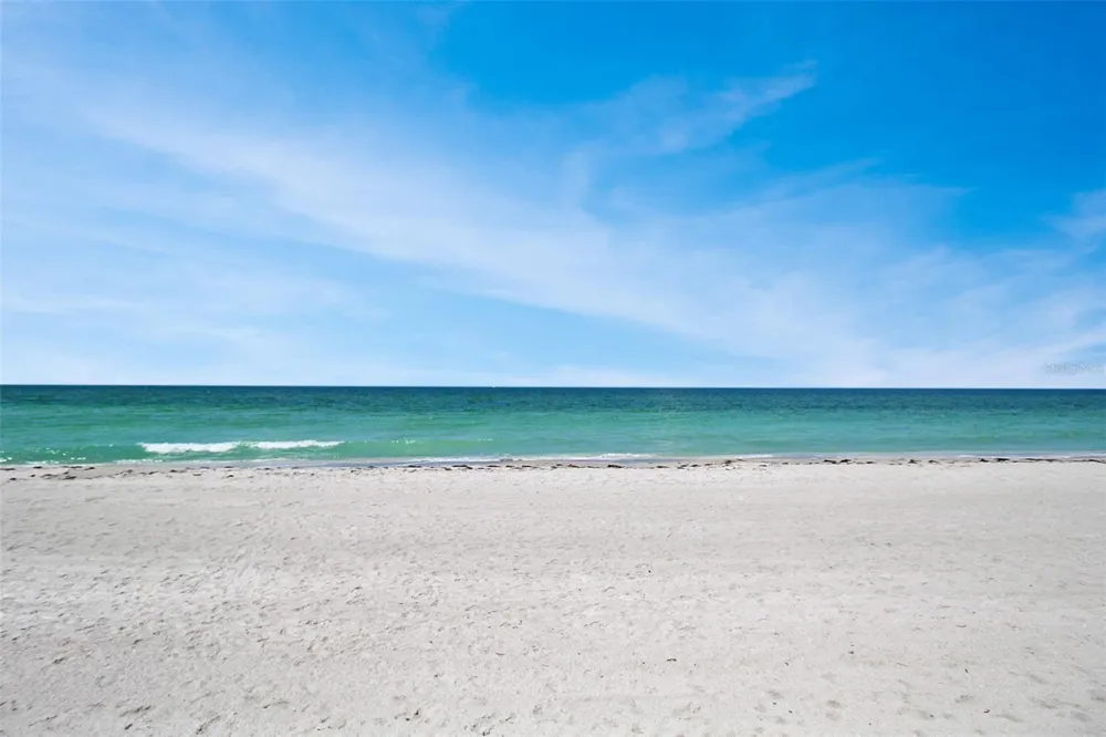 1050 LONGBOAT CLUB ROAD #702 Longboat Key, FL 34228