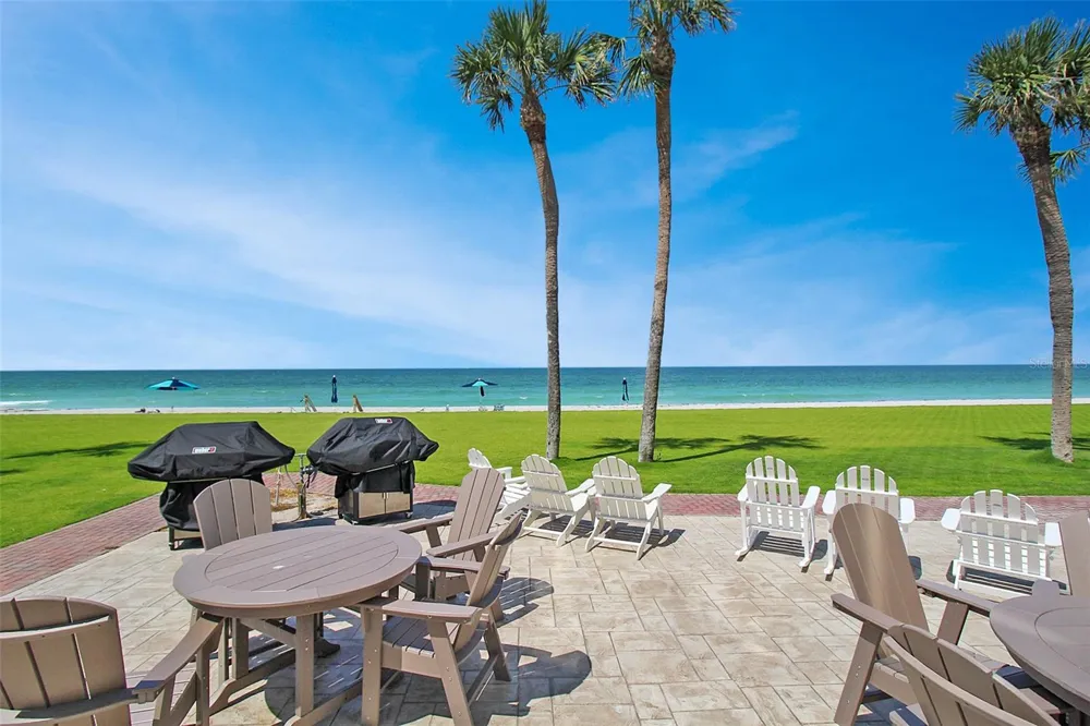 1050 LONGBOAT CLUB ROAD #702 Longboat Key, FL 34228