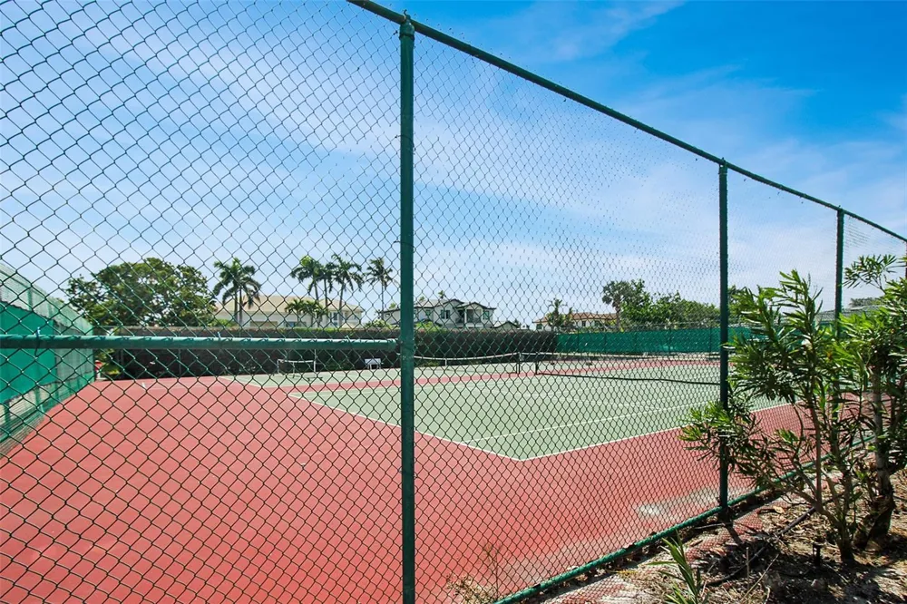 1050 LONGBOAT CLUB ROAD #702 Longboat Key, FL 34228