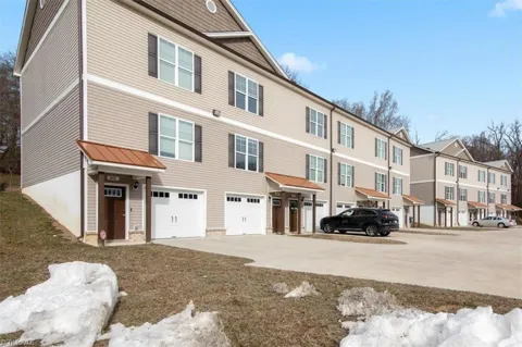 605, 607 Riverside Drive