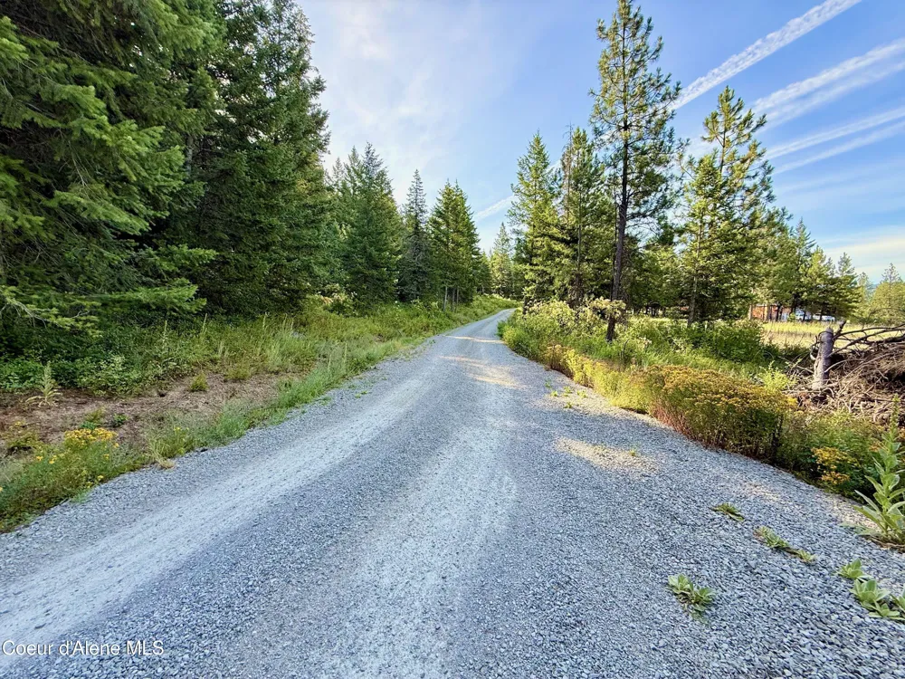 869 Eagle Ridge Lane Kingston, ID 83839