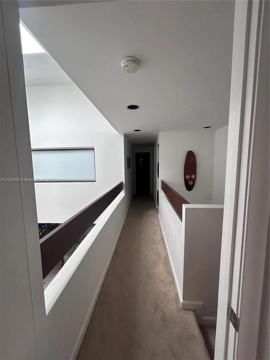 324 Poinciana Dr Sunny Isles Beach, FL 33160