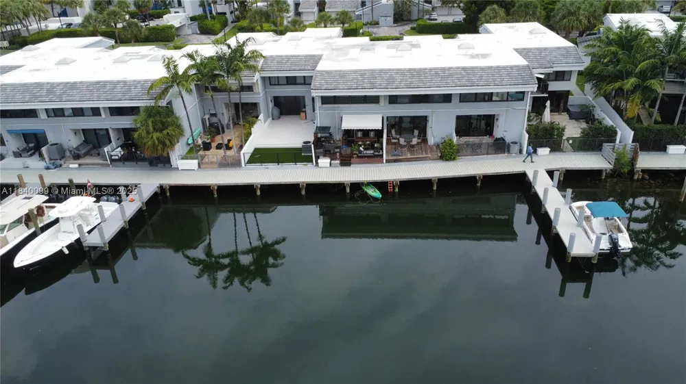 324 Poinciana Dr Sunny Isles Beach, FL 33160