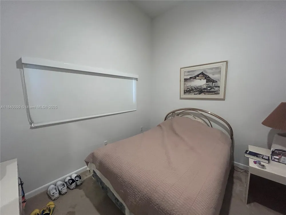 324 Poinciana Dr Sunny Isles Beach, FL 33160