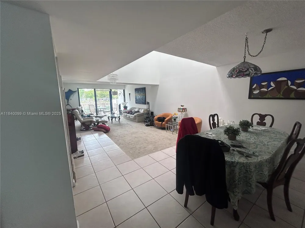 324 Poinciana Dr Sunny Isles Beach, FL 33160
