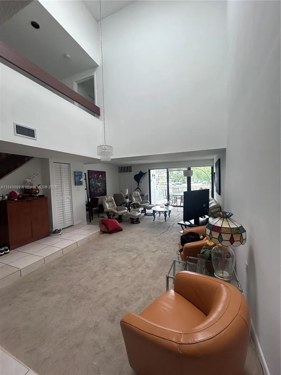 324 Poinciana Dr Sunny Isles Beach, FL 33160