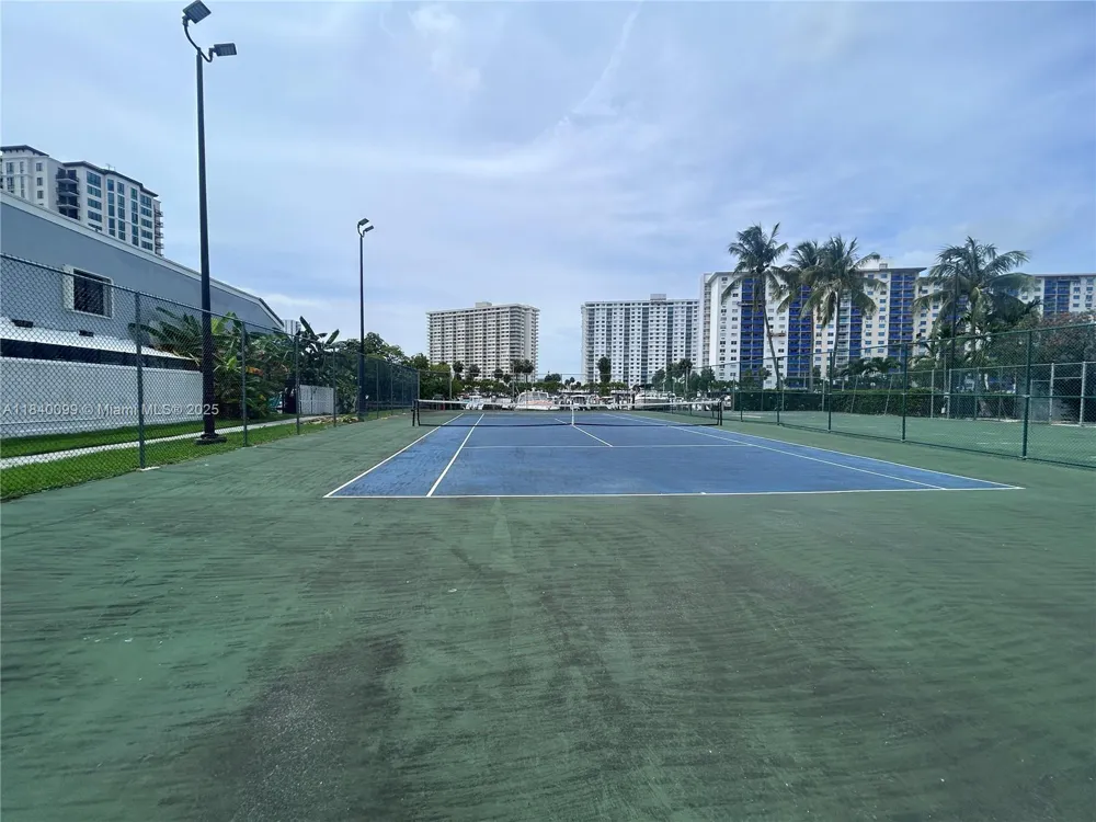 324 Poinciana Dr Sunny Isles Beach, FL 33160