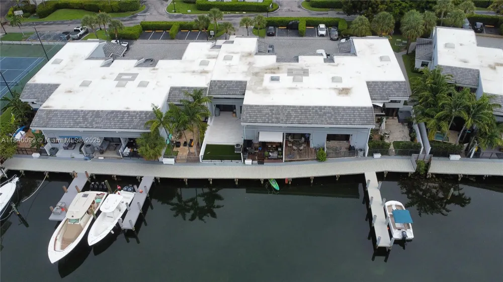 324 Poinciana Dr Sunny Isles Beach, FL 33160