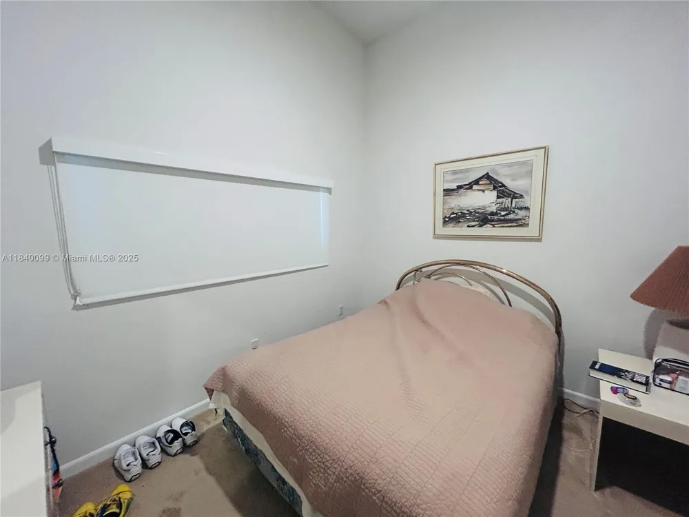 324 Poinciana Dr Sunny Isles Beach, FL 33160