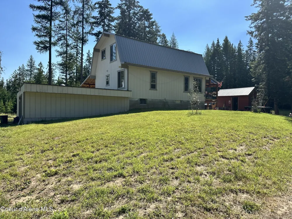 77091 S Highway 3 St. Maries, ID 83861