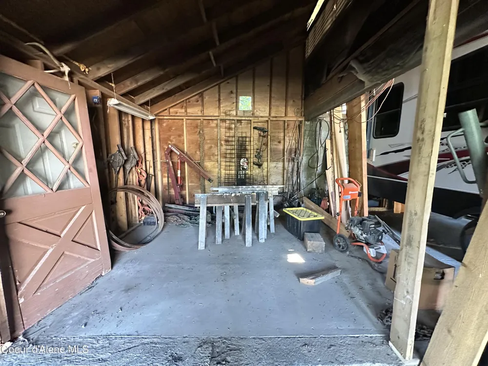 77091 S Highway 3 St. Maries, ID 83861