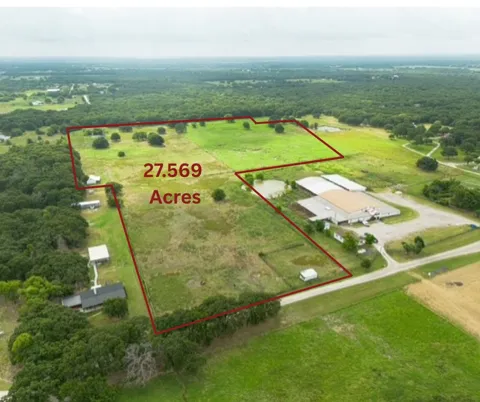 3284 Private Road 2558