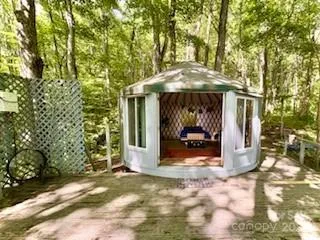 1710 Roaring Fork Road Mars Hill, NC 28754