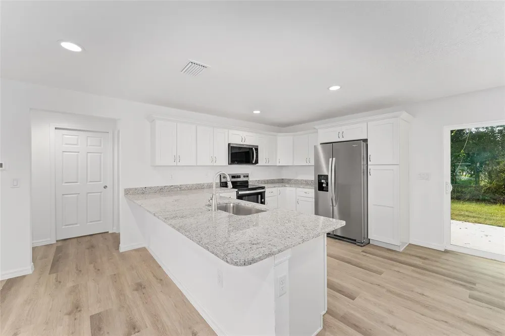 13119 NE 7TH LOOP Silver Springs, FL 34488