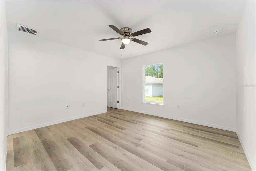 13119 NE 7TH LOOP Silver Springs, FL 34488