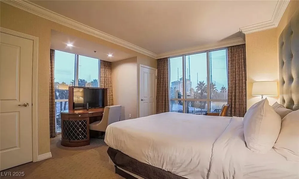 125 E Harmon Avenue #220 Las Vegas, NV 89109