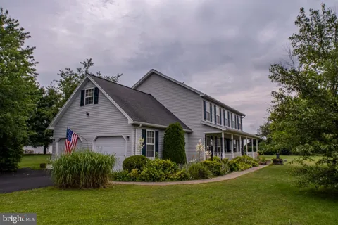 81 BETHEL COURT
