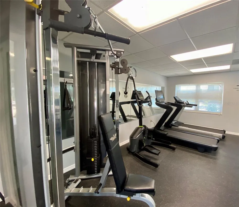 1129 APPLE TERRACE Leesburg, FL 34748