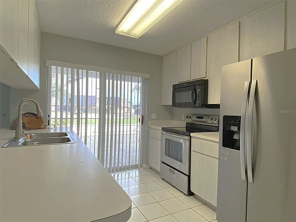 1129 APPLE TERRACE Leesburg, FL 34748