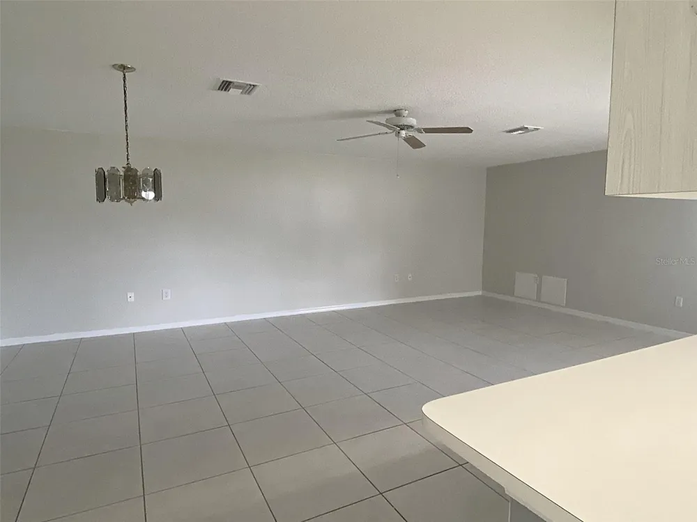 1129 APPLE TERRACE Leesburg, FL 34748
