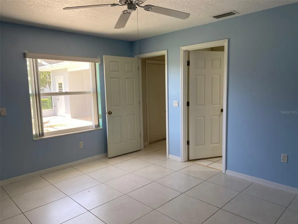 1129 APPLE TERRACE Leesburg, FL 34748