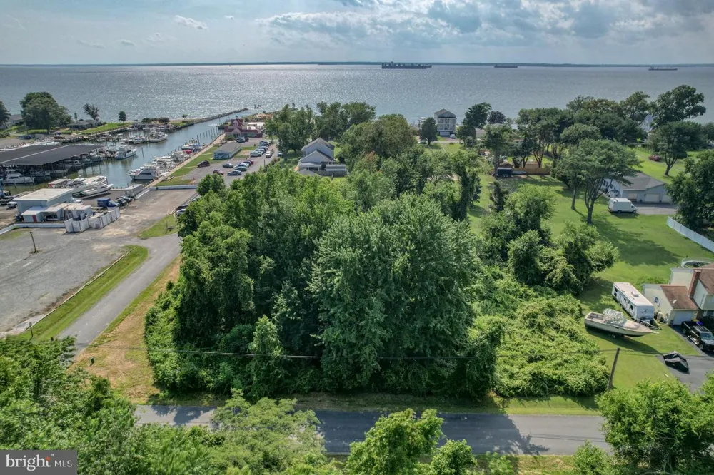 ALLEN AVENUE Stevensville, MD 21666