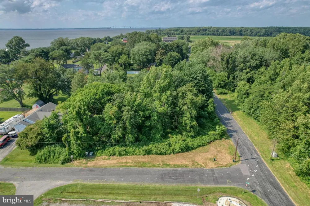 ALLEN AVENUE Stevensville, MD 21666